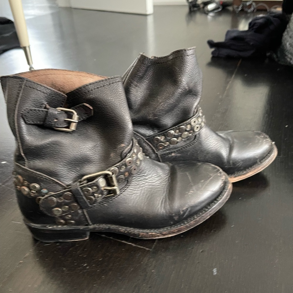 ASH combat boots